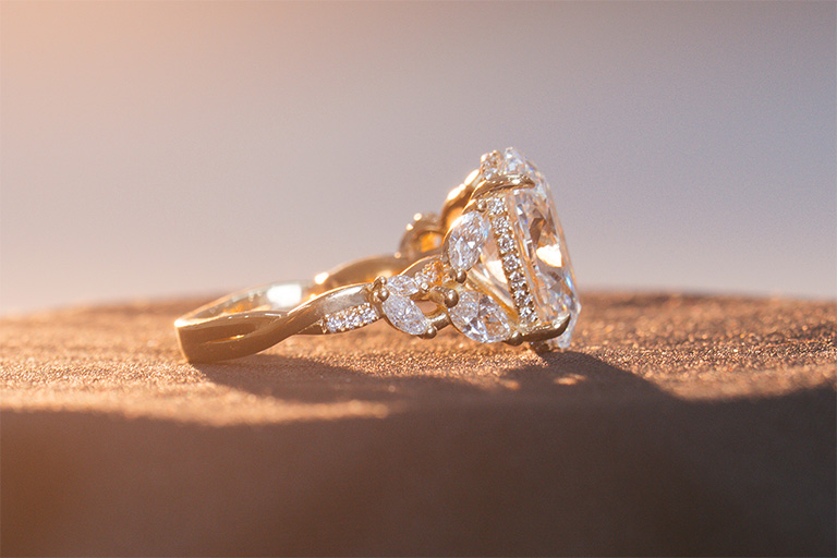 infinity ring diamond vault